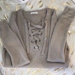 Blanc de Blanc sweater